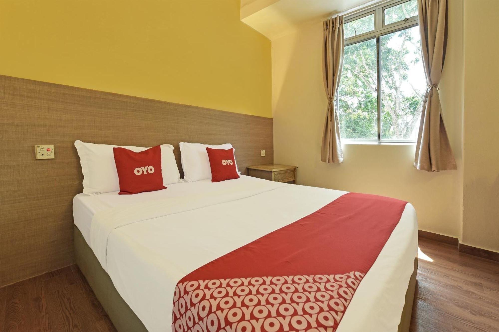 Super Oyo 44036 Hotel De Perdana Hill Batu Pahat Esterno foto